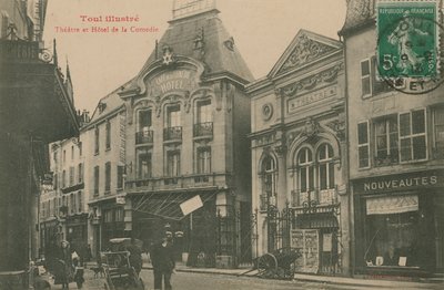 Theater en Hotel de la Comedie, Toul, Frankrijk door French Photographer