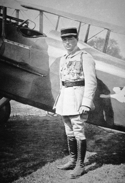 WWI Franse lucht aas Sous-Lieutenant Rene Fonck, bekroond met Legion D