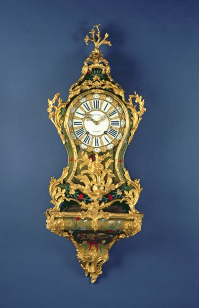 Een Louis XV consoleklok, c.1745 door French School