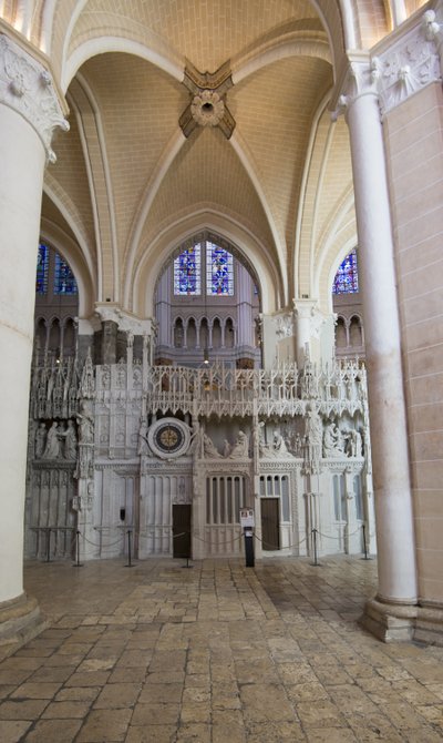 Astronomische klok van de kathedraal van Chartres in het koor door French School