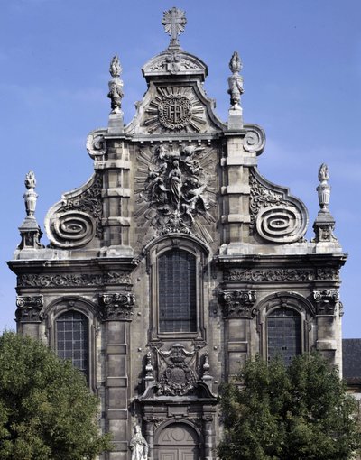 Barokke architectuur: Gevel van de Jezuïetenkerk (huidig museum voor Heilige Kunst) (1692). Cambrai, Noord (59) door French School
