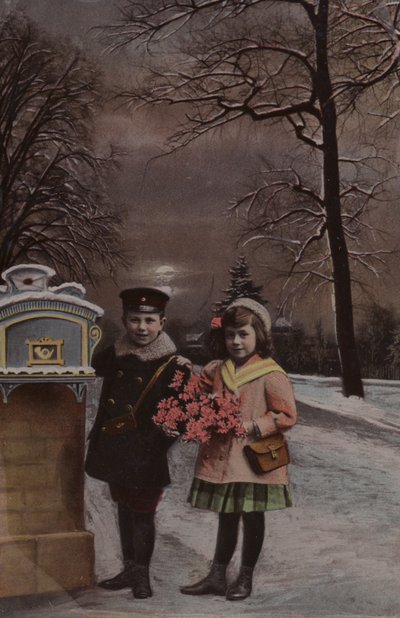 Jongen en meisje in de sneeuw, op het punt een brief te posten door French School