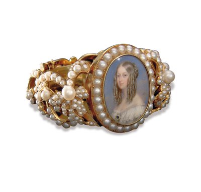 Armband met een miniatuur van Victoire, hertogin van Nemours door French School
