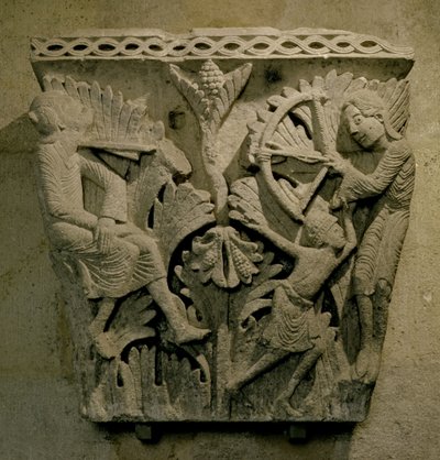 Kapiteel met een man die een pijl in de nek van een ander schiet, c.1125-30 (kalksteen) door French School