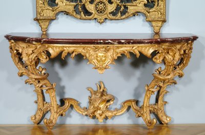 Consoletafel, ontworpen door Jules-Michel Hardouin (1635-1737), gemaakt door Pierre Turpin en Michel II Lange, ca. 1725 (gesneden verguld hout, marmeren blad (griotte de campan)) door French School