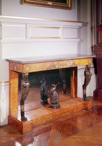 Console met Egyptische stijl chimaera door French School