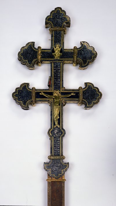 Kruis, uit Clairmarais Abdij (goud ingelegd met halfedelstenen) door French School