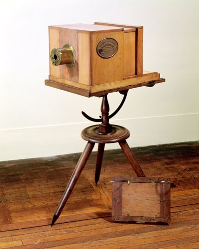 Daguerreotypiecamera door Alphonse Giroux uit Parijs door French School