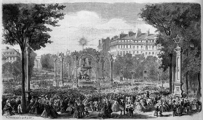 Versiering van de Rond Point des Champs Elysees in Parijs voor het feest van 15 augustus door French School