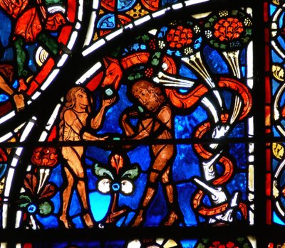 Detail (Adam en Eva worden verleid door de slang) uit een raam van de gelijkenis van de Barmhartige Samaritaan door French School