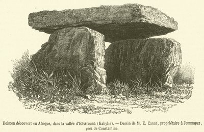 Dolmen ontdekt in Afrika, in de vallei van El-Arouna, Kabylie door French School