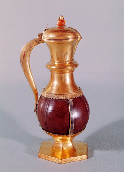 Waterkan uit de schatkamer van de Abdij van Maubuisson (kokosnoot & verguld zilver) door French School