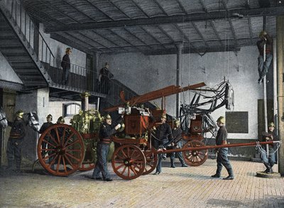 Brandweerlieden van Parijs. Centrale Post (Brandweerkazerne): Oproep tot brand. Op het moment van de brandoproep brengen de stalwachters de paarden van hun stal naar hun aanspanpositie waarboven de hangende harnassen door een simpele trekbeweging worden ge door French School