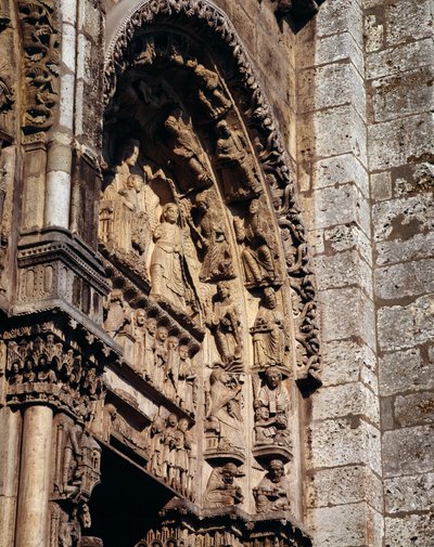 Gotische kunst: (detail) van het timpaan van het koninklijke portaal van de Basiliek van Notre Dame de Chartres door French School