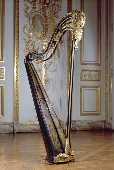 Harp behorend tot Koningin Marie Antoinette door French School