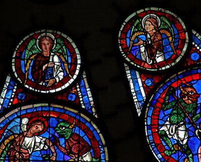 Laatste Oordeel: de engel van St. Mattheüs en een andere engel boven duivels die zielen opeisen door French School