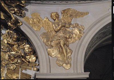 Louis XIV stijl engel, van de boog rechts van het hoofdaltaar in de kapel (verguld brons) door French School