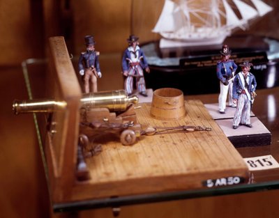 Militair model: soldaten en een kanon van de Franse marine miniaturen door French School