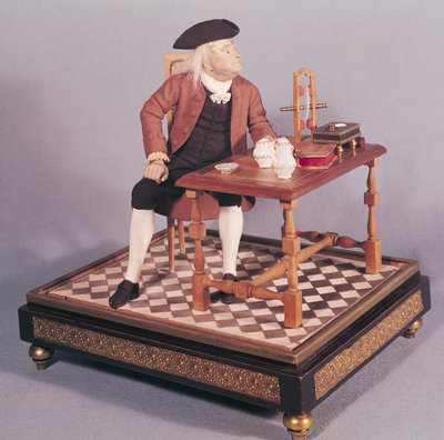 Model van Benjamin Franklin (1706-90) aan zijn tafel, eind 18e eeuw door French School