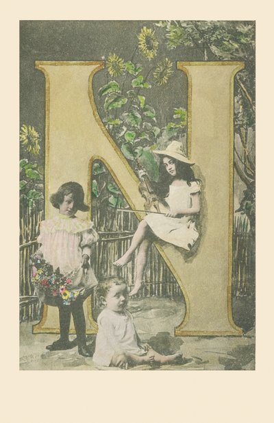 Een meisje met een viool, een ander met bloemen, een baby zittend door French School