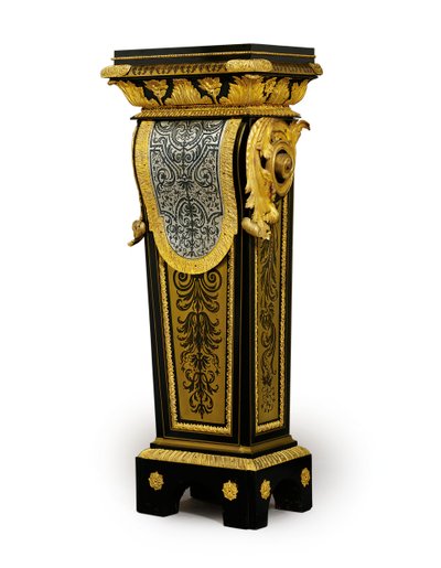 Een van een paar Louis XV marqueterie sokkels, mogelijk in opdracht van Claude-Francois Julliot, c.1750-60 door French School