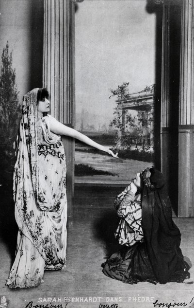 Ansichtkaart met Sarah Bernhardt (1844-1923) in Phedre door Jean Racine (1639-99) eind 19e eeuw door French School