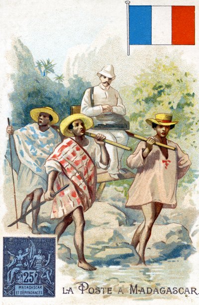 Postbode die post bezorgt in Madagaskar, eind 19e eeuw door French School