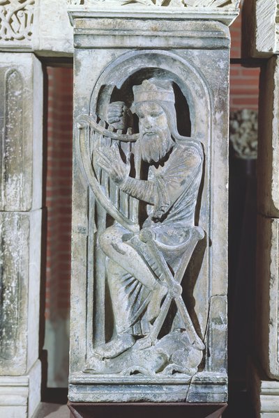 Reliëf met koning David die harp speelt, uit La Daurade door French School