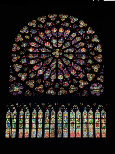 Zuid transept roosvenster met Christus in het midden omringd door heiligen en de twaalf apostelen door French School