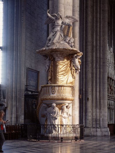Standbeeld in de Kathedraal van Amiens (80) door French School