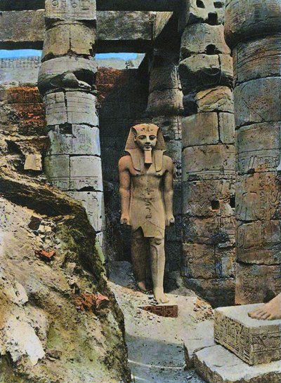Standbeeld van Ramses II, Luxor, Egypte, 1903 door French School