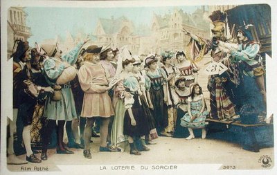 De loterij van de tovenaar (still uit een Pathe-film), ansichtkaart uit de vroege jaren 1920 door French School
