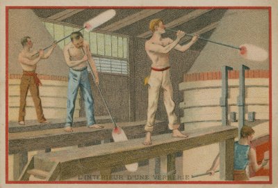 Handelskaart met een afbeelding van het interieur van een glasfabriek door French School