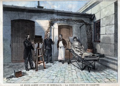 Diverse feiten: de foto van het in stukken gesneden lijk door de dienst van Alphonse Bertillon (1853-1914), een Franse wetenschapper, maker van de antropometrie. - in 