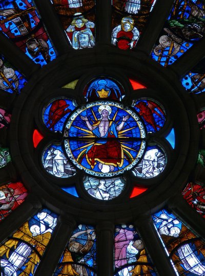 Raam met Christus met drie engelen en drie zielen door French School