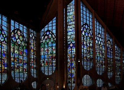 Raam met afbeelding van de geresette ramen oorspronkelijk uit de kerk van St. Vincent door French School