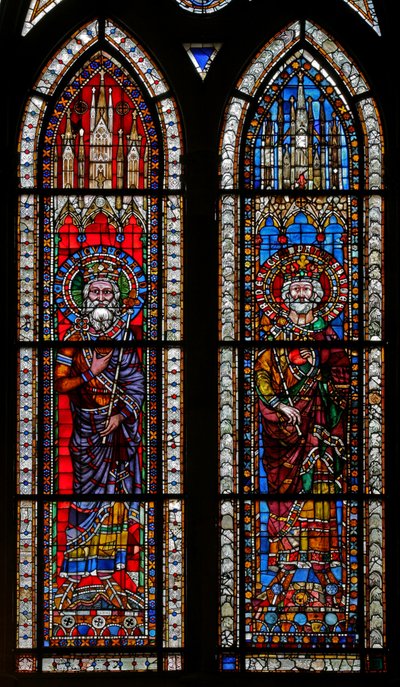 Raam w11 met Keizers Hendrik van Bamberg en Frederik Barbarossa door French School