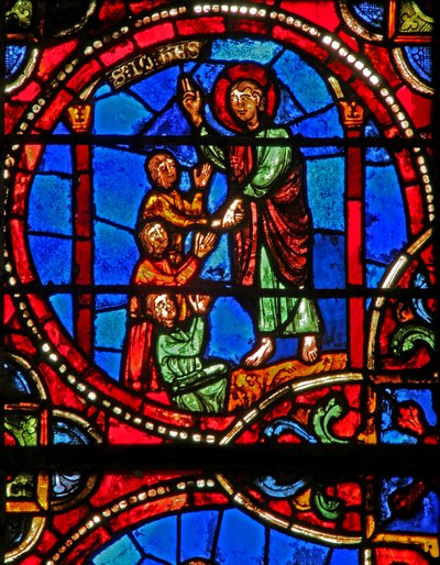 Raam w12 met een scène uit de legende van St. Johannes: de heilige en de vergiftigde beker: St. Johannes overleeft en wekt de 3 vergiftigde mannen tot leven door French School