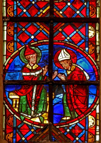 Raam w211 met St. Petrus stuurt St. Denis naar Gallië door French School