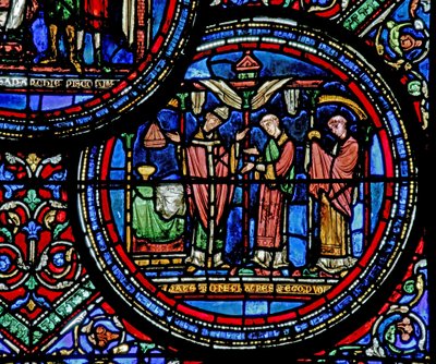 Raam w23 met St. Thomas Becket die de mis viert door French School