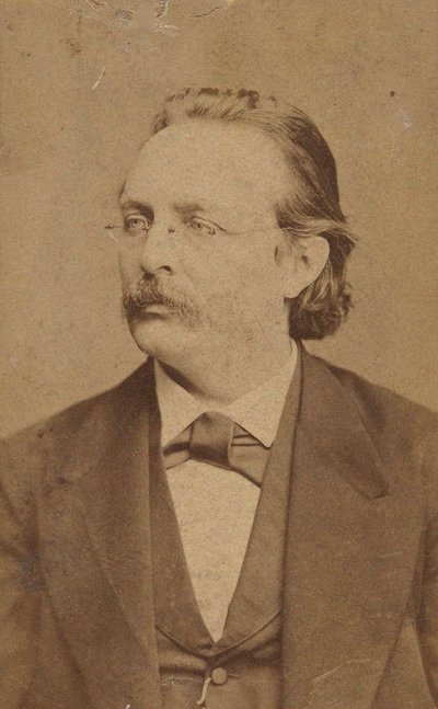 Portret van de organist en componist Edmund Kretschmer 1830-1908, ca. 1880 door Fritz Luckhardt