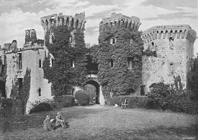 Raglan Castle: De Poort, ca. 1896 door G. W. Wilson and Company