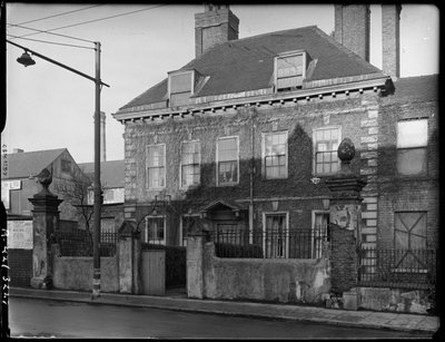 Bilston Street, Wolverhampton, lente 1942 door George Bernard Mason