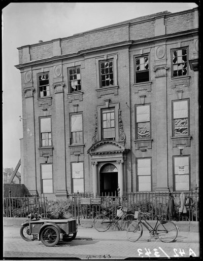 Kirby House, Little Park Street, Coventry, 1941 door George Bernard Mason