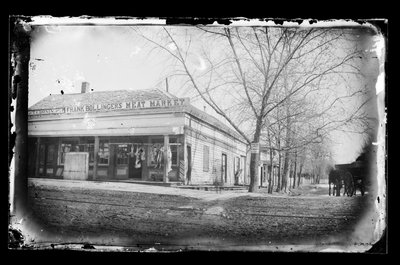 Frank Bollingers Vleesmarkt, Flatbush, Brooklyn, ca. 1872-87 door George Bradford Brainerd