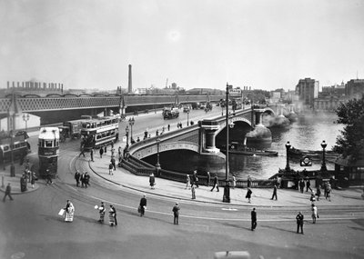 Blackfriars Bridge en Bankside elektriciteitscentrale, Londen door George Davison Reid