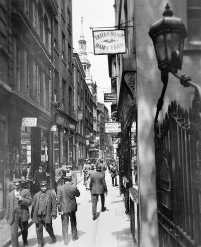 Bow Lane kijkend naar het noorden, City of London, ca. 1920s door George Davison Reid
