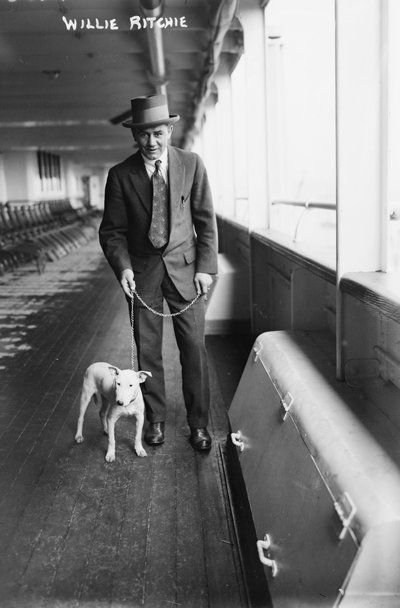 Willie Ritchie zeilt naar Londen om Freddie Welsh te ontmoeten door George Grantham   Bain News Service Bain