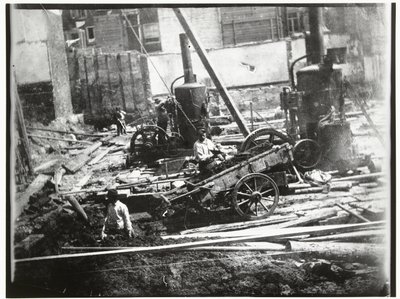 Bouwput voor de Gemeentelijke Bad- en Zweminrichting aan de Heiligeweg in Amsterdam door George Hendrik Breitner