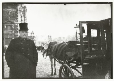 Paarden met rijtuig op het Leidseplein in Amsterdam door George Hendrik Breitner